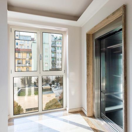 Luxury Apartment - Free Private - Parking Maestri Campionesi 16 Милан Экстерьер фото