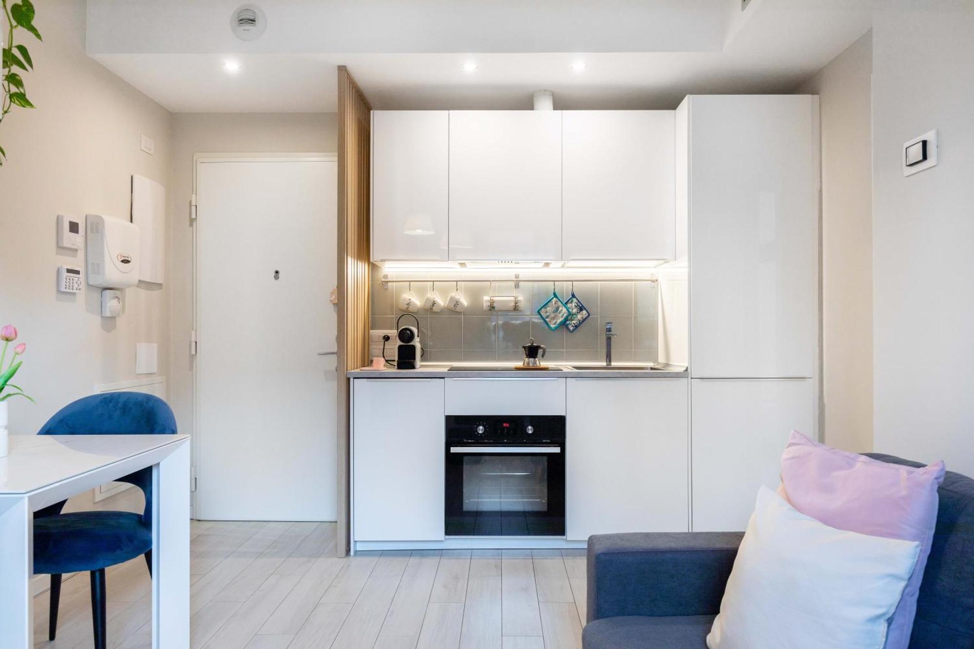 Luxury Apartment - Free Private - Parking Maestri Campionesi 16 Милан Экстерьер фото
