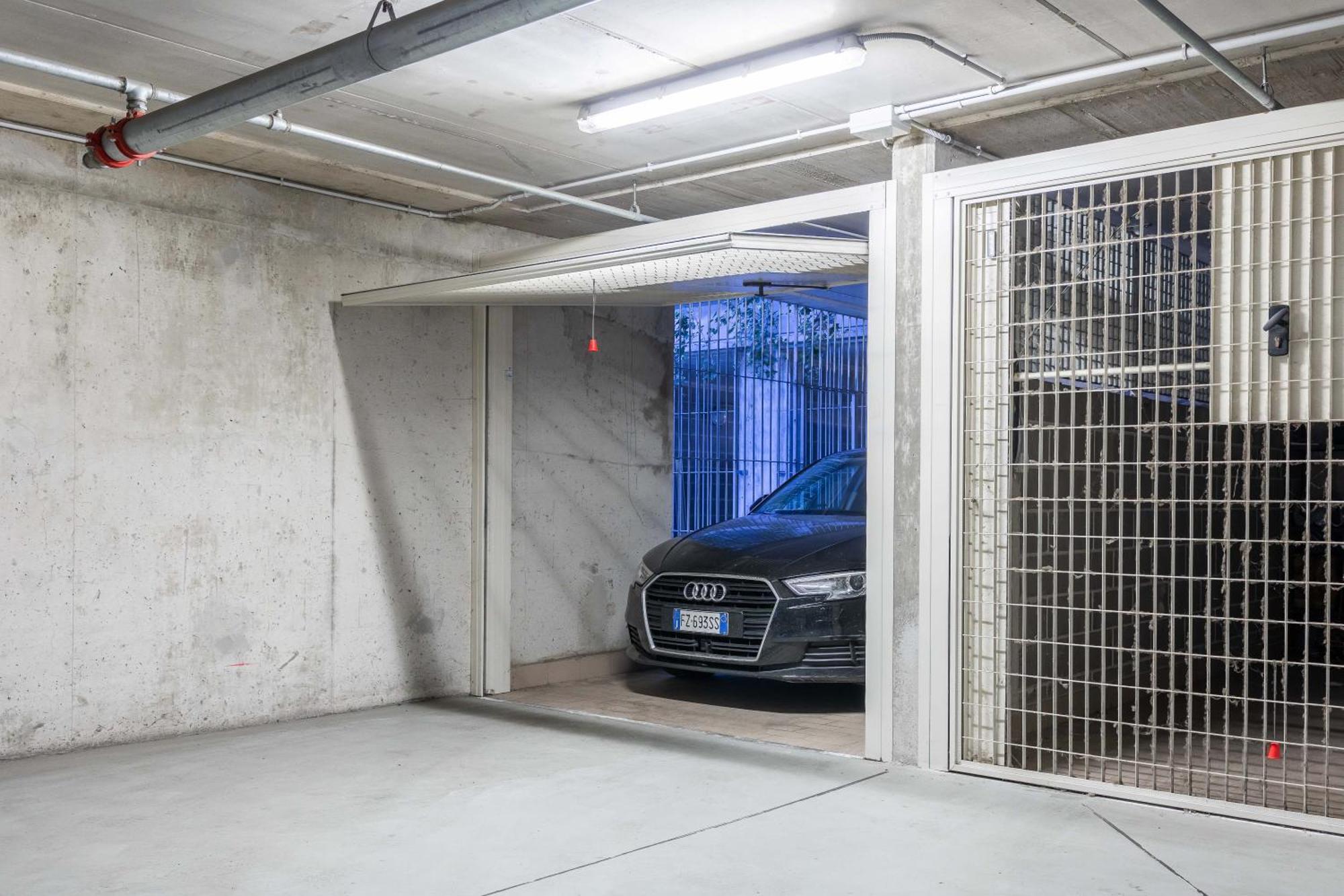 Luxury Apartment - Free Private - Parking Maestri Campionesi 16 Милан Экстерьер фото